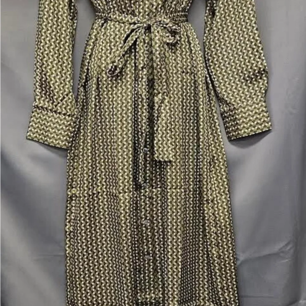 Banana Republic factory TIE-WAIST
NWT - Picture 4 of 11